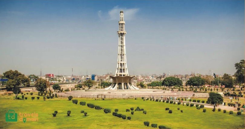 Minar-e-Pakistan - An Iconic Monument in Lahore 3 Minar-e-Pakistan